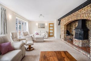 Photo 27- click for photo gallery